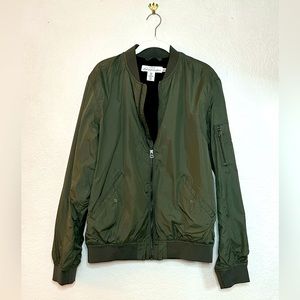 Men’s L.O.G.G. European H&M green jacket